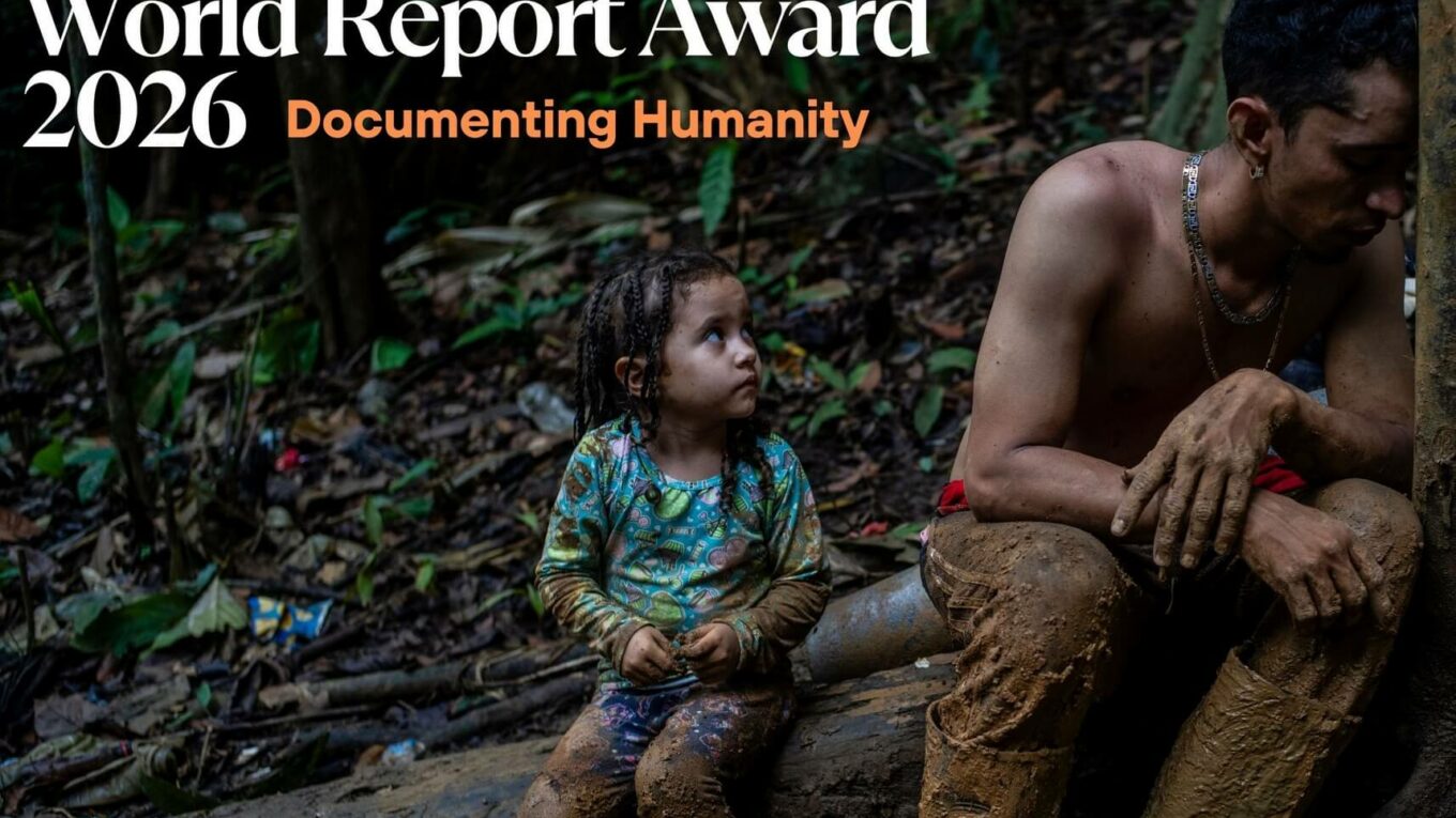 World Report Award | Documenting Humanity